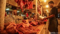 Semula para pedagang mau libur jualan mulai besok Senin 28 Februari. Batalnya rencana mogok disampaikan Ketua Jaringan Pemotongan dan Pedagang Daging Indonesia (JAPPDI) Asnawi.