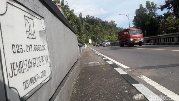 Jembatan Irung Petruk di Jalan Wonosari-Jogja, Gunungkidul, Sabtu (26/2/2022).
