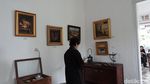 Potret Pria Sukabumi yang Koleksi Ribuan Barang Antik, Ogah Bikin Museum