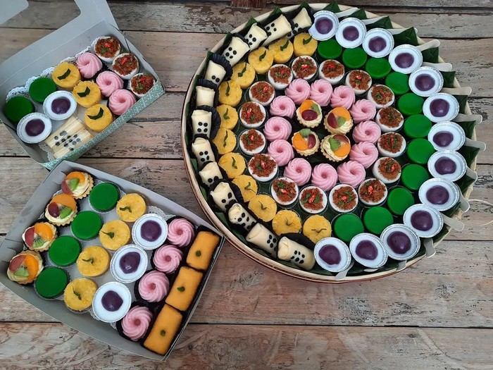 Kue Tampah Kue Tampah