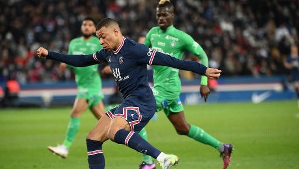PSG vs Saint-Etienne di Liga Prancis. (Foto: AFP/FRANCK FIFE)
