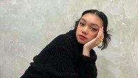 Naura Ayu, anak Nola B3 beberapa waktu memutuskan untuk rehat sejenak dari media sosial. Tapi kini Naura sudah kembali. Foto: Instagram @naura.ayu