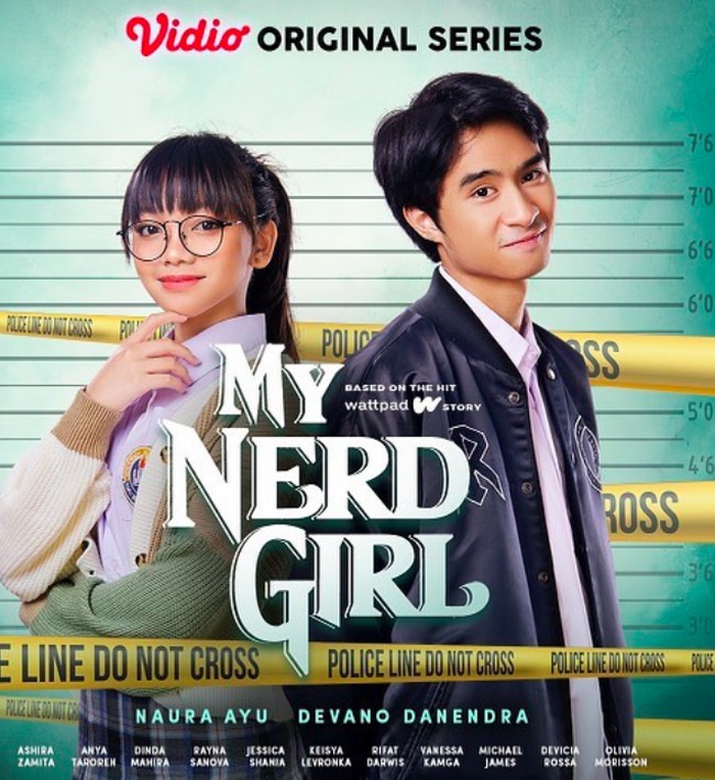 Keduanya disatukan di web series terbaru berjudul My Nerd Girl, di mana Naura menjadi pemeran utamanya dan Devano menjadi lawan mainnya. Foto: dok. Instagram/@naura.ayu