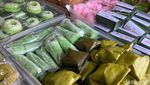 Ragam Kue Murah Meriah di Pasar Kue Subuh Saraswati