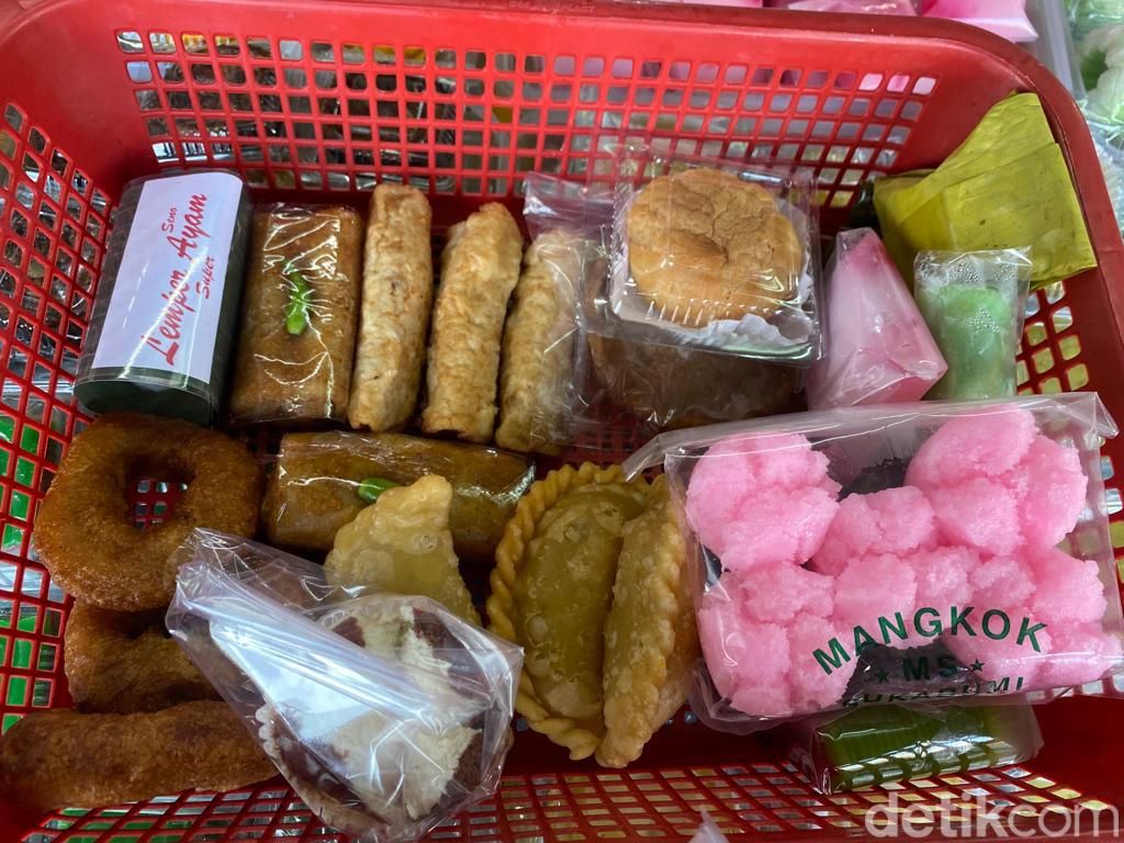 Pasar Kue Subuh Saraswati Lesu Sejak Pandemi