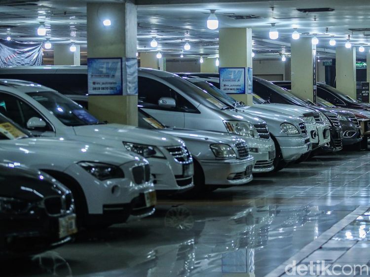 Pasar Mobil Bekas Mulai Bergairah