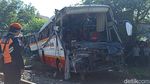 Penampakan Bus Tertabrak Kereta Api yang Tewaskan 4 Orang