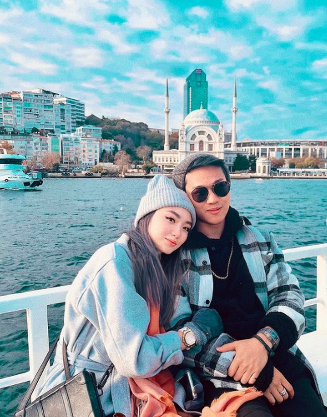 Bagaimana nasib hubungan mereka? Kini Indra terancam 20 tahun hukuman penjara atas kasus investasi bodong. Pria yang sering pamer gaya hidup mewah itu pun terancam dimiskinkan. Foto: dok. Instagram