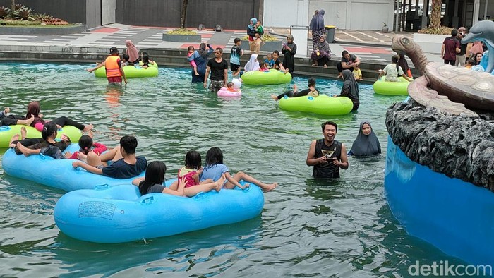 Wisata di Cipanas Garut.