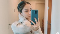 Nikita Willy mencuri perhatian usai mengumumkan keputusannya melahirkan di Cedars-Sinai Medical Center, Los Angeles. Pasalnya rumah sakit ini merupakan pilihan para seleb Hollywood, mulai dari Victoria Beckham sampai Kylie Jenner.
