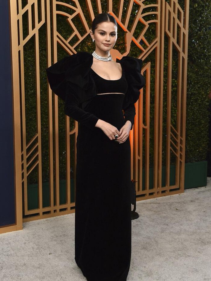 Celebrities arrive at the 28th annual Screen Actors Guild Awards at the Barker Hangar on Sunday, Feb. 27, 2022, in Santa Monica, Calif. (Photo by Jordan Strauss/Invision/AP)