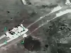 Penampakan Ukraina Hancurkan Konvoi Rusia Pakai Drone