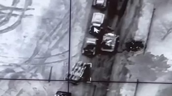 Letnan Jenderal Mykola Oleshchuk, kepala Angkatan Udara Ukraina, membenarkan bahwa mereka menggunakan drone Bayraktar TB2. Foto: Ukraine Armed Forces