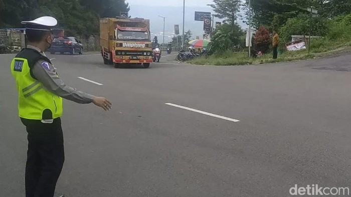 jalur telaga sarangan