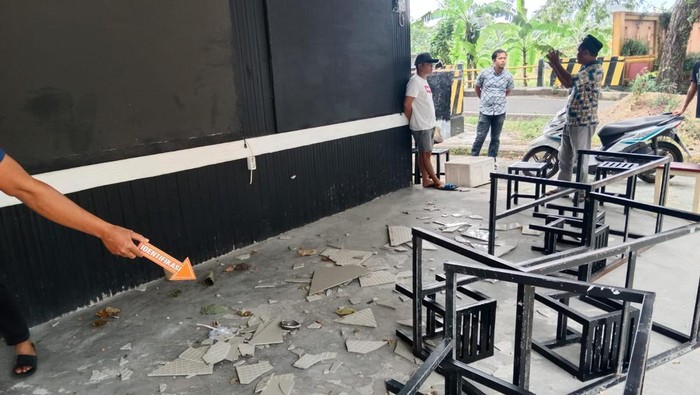 Kafe di Sinjai diobrak-abrik oleh OTK  (Dok. Istimewa)