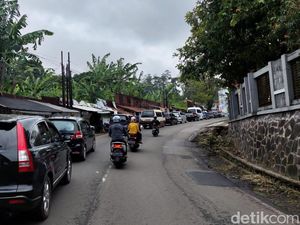 Jalur Wisata Lembang Masih Ramai, Arus Balik Diprediksi Mulai Sore