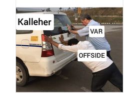 Tendangan Kepa Mengangkasa, Fans Liverpool Teriak #YNWA di Linimasa