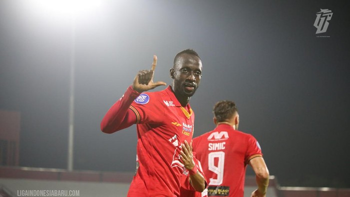 Makan Konate. Makan Konate.