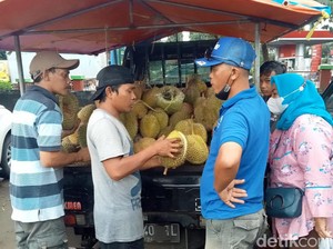 Pasar Wisata Cheng Hoo Ramai Kembali Usai Dirundung Kasus Durian Zonk
