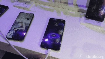 Teknologi anyar ini diklaim dapat mengisi baterai hingga 50% dalam waktu lima menit. Foto: Virgina Maulita Putri/detikINET
