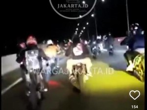 Kracker Supermoto Buka Suara soal Viral Konvoi Masuk Tol