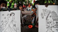 Anak-anak juga bisa berlajar melukis di tempat wisata alternatif ini.