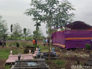 Makam Warga Probolinggo Dibongkar, Keluarga Curiga Dianiaya Pendukung Cakades
