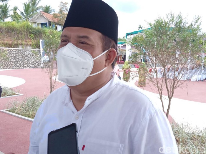 Bupati Pangandaran Jeje Wiradinata