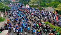 Pendemo Mulai Bergerak Ke Kota Surabaya, Hati-hati Macet Di Titik Ini