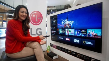 Kini pengguna tidak perlu repot, mereka bisa mendapatkan di toko aplikasi WebOS region Indonesia. Verina Widya, Head Product Marketing of Home Entertainment LG Electronics Indonesia, memastikan aplikasi Disney+ Hotstar tersedia mulai 28 Februari 2022 di Smart TV LG.