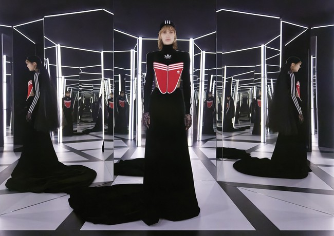 Fashion show kolaborasi Gucci dengan Adidas untuk koleksi musim dingin 2022. Foto: Dok. Gucci.