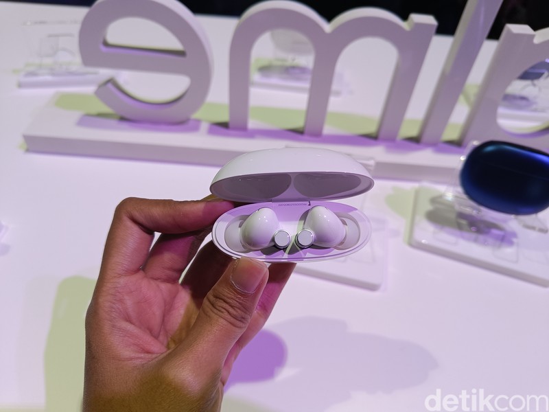Gadget Realme di MWC 2022