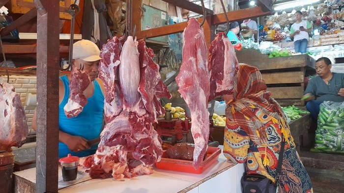Harga daging sapi di Bogor naik Rp 20 ribu