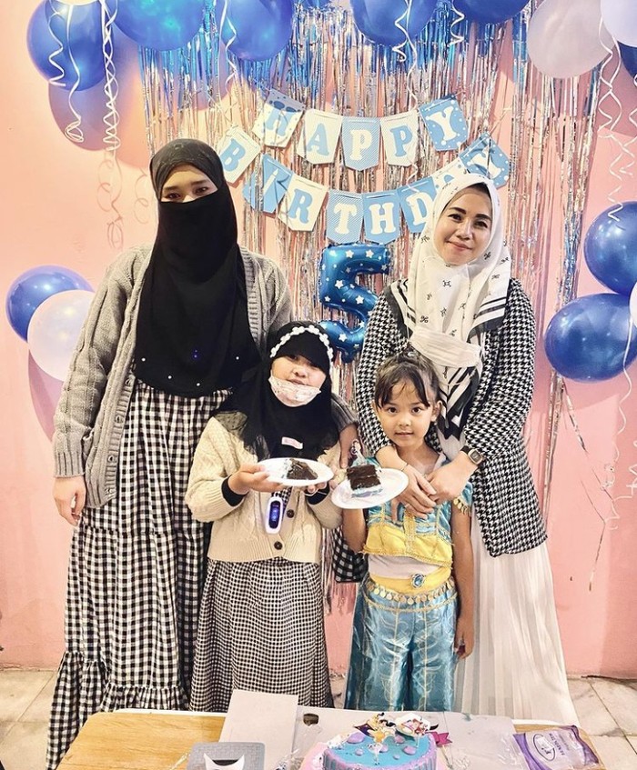 Inara Istri Virgoun Inara, Istri Virgoun yang Senang Makan Bareng Keluarga