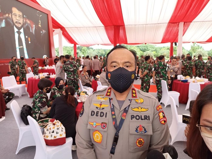 Kadiv Humas Polri Irjen Dedi Prasetyo di sela acara Rapim-TNI Polri 2022 di Mabes TNI, Cilangkap, Jakarta Timur, Selasa (1/3/2022).