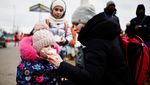 Wajah-wajah Nestapa dari Gelombang Pengungsi Ukraina