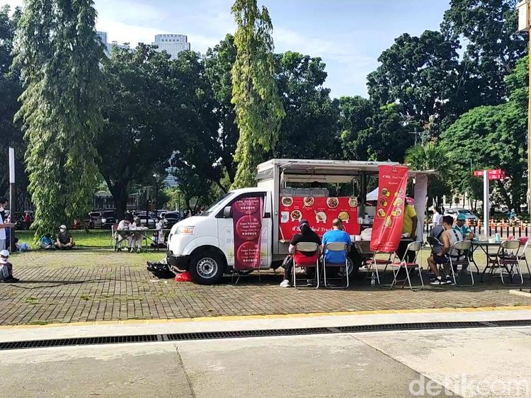 Ke GBK Bisa Mampir Makan Bakmi dan Rice Bowl Enak