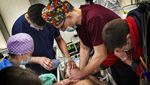 Menyelamatkan Anak-anak Tak Berdosa di Ukraina