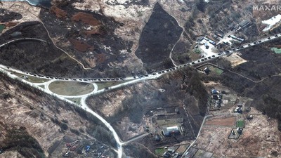 Capai 64 KM, Ini Potret Konvoi Militer Rusia yang Siap Menggempur Kiev