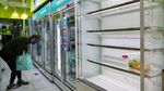 Supermarket di Hong Kong Ludes Diborong Warga Gegara Rumor Lockdown