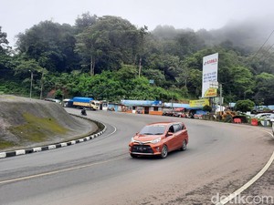 Sempat Macet Parah, Kondisi Puncak Kembali Lengang