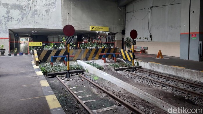 stasiun semut