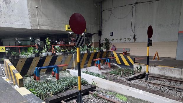 ujung stasiun surabaya