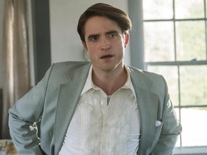 Robert Pattinson si Tukang Bohong
