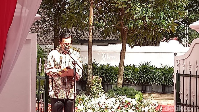 Upacara pembacaan Keppres No 2 Tahun 2022 tentang Hari Penegakan Kedaulatan Negara