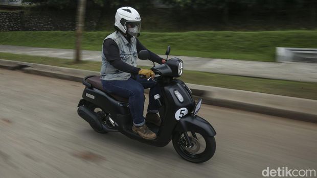 Yamaha Fazzio Hybrid Connected 125