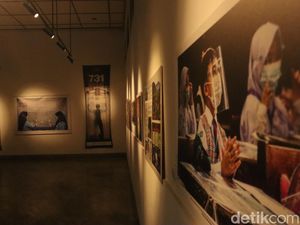 Merekam Ganasnya Corona di Bandung Lewat Pameran Foto 731