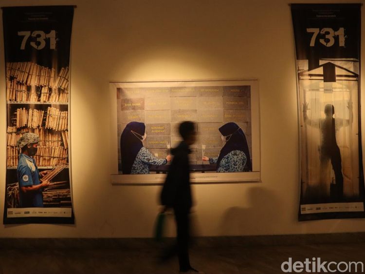 731 Hari Pandemi di Indonesia Dalam Bingkai Foto