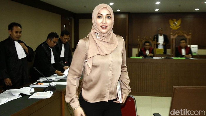 Angelina Sondakh Bebas Maret 2022