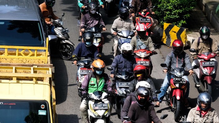 Anies Pamer Macet Di Jakarta Turun Begini Kondisi Lalin Pagi Ini